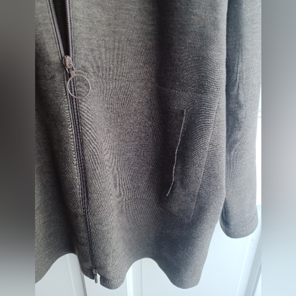 Akris Punto Taupe Wool Tunic-Length Zip-Front Jacket - Picture 3 of 4
